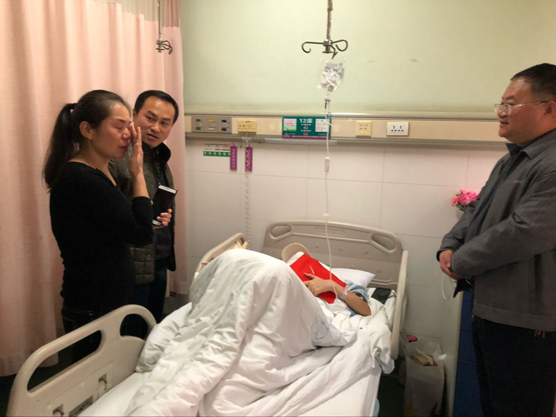 1511492663467072812.jpg 3.jpg